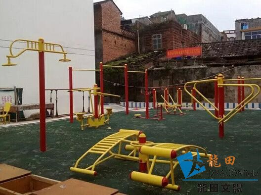 城市公共體育設施建設與城市發展之間有什么密切的關系？